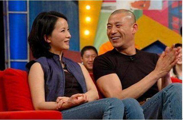 她是《大宅门》里的香秀，和张国荣演过对手戏，她的美低调而持久