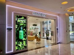 公认奇葩化妆品牌排行榜(排名前三的化妆品牌)