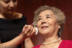 上海保湿化妆水品牌排行榜(保湿水排行)