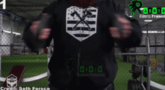 肩膀宽怎么办(肩膀宽怎么办女生)