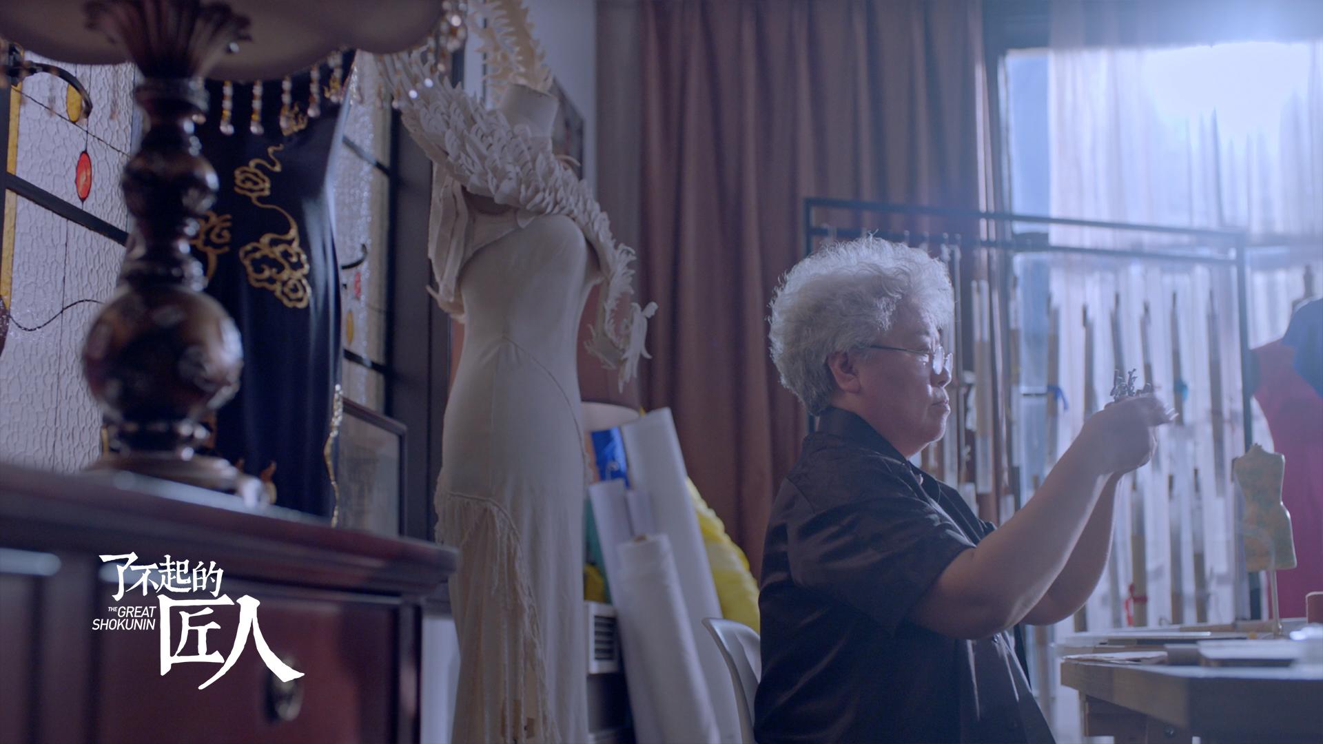 百岁上海老裁缝80年只做旗袍，没有人比他更懂女人