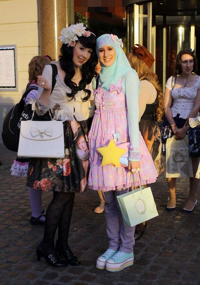 穿上萝莉塔服装的穆斯林女性，原来她们的代名词不只有保守啊