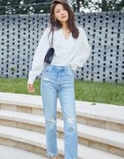 时尚女性牛仔服装搭配图片(时尚女性牛仔服装搭配图片欣赏)