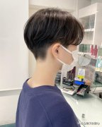 女性服装今年流行款(今年的流行款时尚女装)