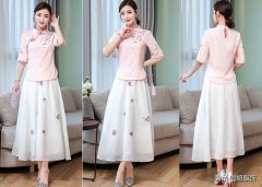 文艺风简约的服装女性(文艺风简约的服装女性)