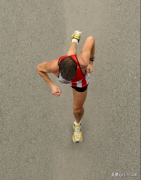 怎么让跑步速度增加(跑步如何增加速度)