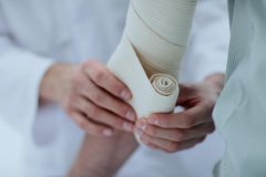 怎么手臂变粗(怎么把手臂变粗)