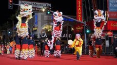 亚洲女性宫廷服装秀图片(欧美宫廷礼服)