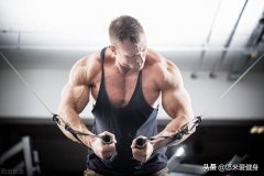 哑铃怎么练中缝(哑铃怎么练中缝肌肉)