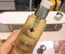 补水保湿化妆品牌子排行榜(补水保湿化妆品牌子排行榜)