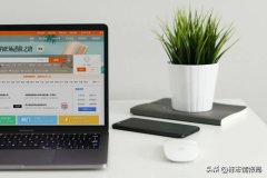 红色时尚化妆包品牌排行榜(红色时尚化妆包品牌排行榜及价格)