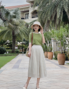 职业中年女性服装搭配视频(中年女人职业装)