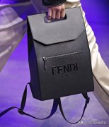 便携化妆品包包品牌排行榜(国内品牌包包排行榜)