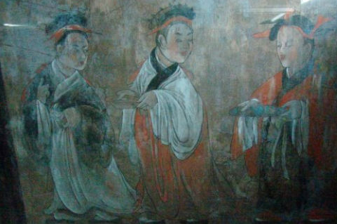 一眼看尽历代服饰，汉唐明清哪个朝代的服装美？