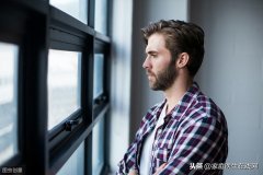 男士怎么减臀部上的肉(男生如何减去臀部肥肉)