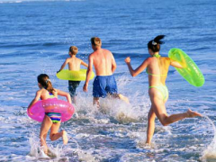 游泳减肥怎么游(游泳减肥应该怎么游)