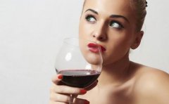 红酒怎么喝才减肥(红酒怎么喝才减肥果好)