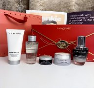 化妆品品牌套装推荐排行榜(化妆品套装品牌排行榜前十名)