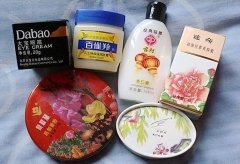 好用便宜化妆品牌子排行榜(哪个牌子的化妆品实惠又好用)