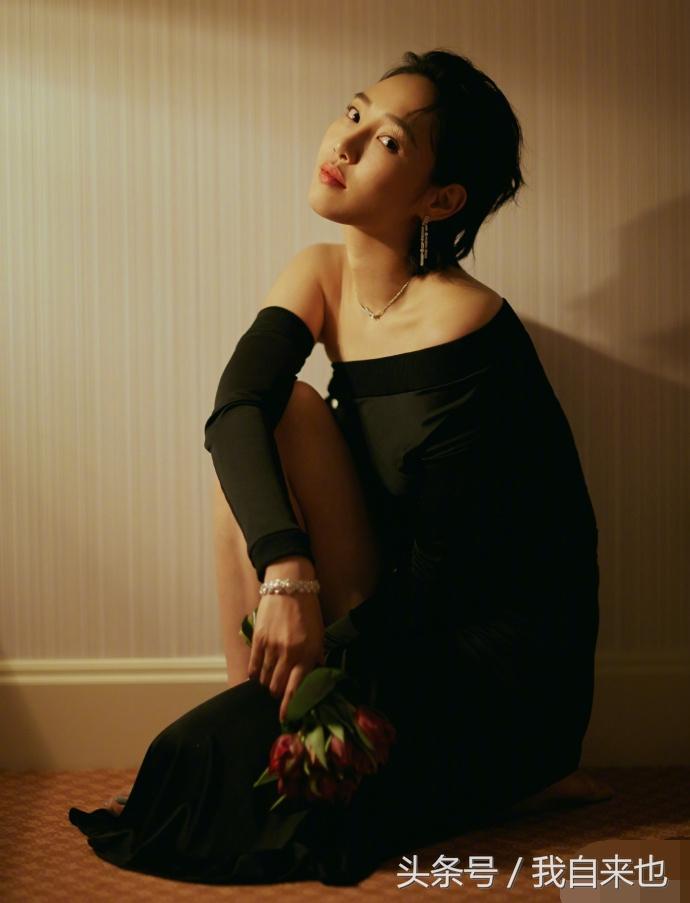 34岁白百何抹胸礼服现身 一组性感夜店风写真养眼啊