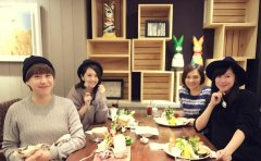 穿运动内衣胸太平怎么办(穿泳衣胸太平怎么办)