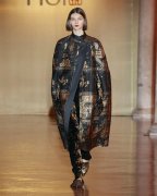 蝴蝶图案品牌女性服装(蝴蝶标志的女装品牌)