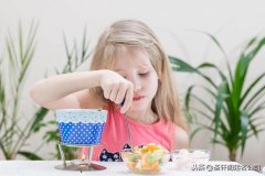 带燕字的女性服装店名字(带燕字的女性服装店名字大全)