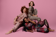 适合职业女性穿的品牌服装(适合职业女性的衣服品牌)