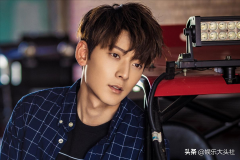 瘦腿男生内侧赘肉(男生瘦腰两侧的赘肉)