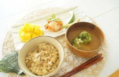 怎么让瘦子长胖的食谱(怎么让瘦子长胖的食谱图片)