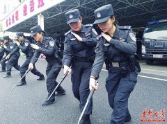 女性特警部队服装图片冬季(女性特警部队服装图片冬季穿搭)