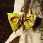 化妆品牌包包排行榜(包包化妆品)