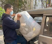 大学跑步减肥怎么换衣服(跑步后换衣服)