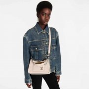 黑色高贵居家服装品牌排行榜(高端家居服品牌排行榜)