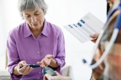 敲带脉敲胆经刮肝经的正确方法(敲胆经刮肝经作用)