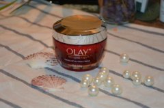 抗皱化妆品牌排行榜前十名(抗皱护肤品排行榜前十名)