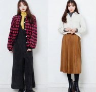 适合青年女性的服装(适合青年女性的服装品牌有哪些)