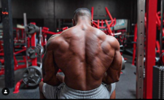 背阔肌肌锻炼方法(背阔肌练法)