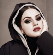 朋克文化女性服装腰部