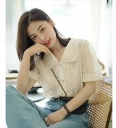 女性服装正式穿搭图(女性服装正式穿搭图片大全)