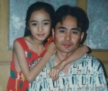 女性服装长袍画法(女性服装长袍画法视频)