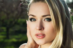 简约化妆品品牌排行榜(轻奢化妆品牌大全)