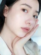 化妆品平价品牌排行榜(的化妆品牌)