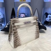 女时尚化妆包包品牌排行榜(女士化妆包什么品牌好)