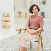 60后女性短发服装搭配(60岁女人短发)