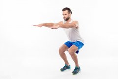 男生在家怎么健身减肥(男生在家做什么运动可以减肥有)