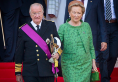 10世纪欧洲女性服装(11世纪的欧洲服装)