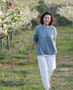 中老年女性服装价格(中老年女装中老年女装价格)