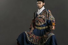 明代女性服装是怎样的形象(明代女子服饰基本样式)