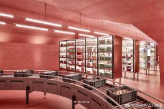 黑白女性服装品牌店铺名称(黑白女性服装品牌店铺名称有哪些)